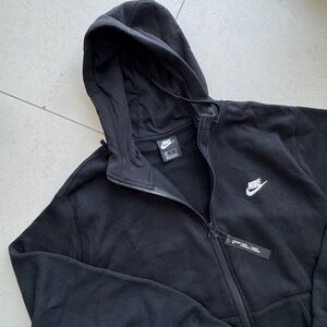 BNWT NIKE MENS